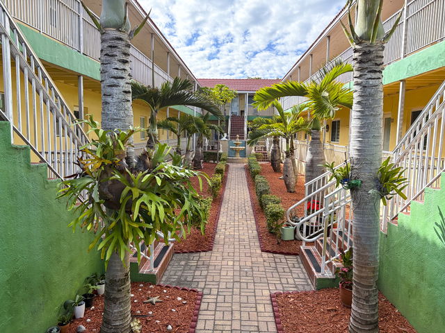 Sea Wash Condo photo 2